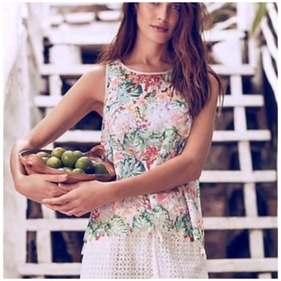 Anthropologie • Inari floral cut out tank top - Picture 1 of 6